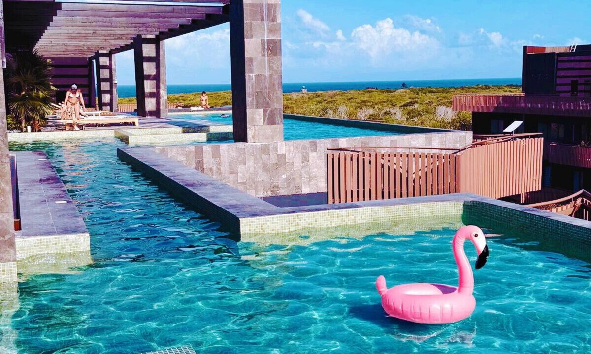Playa Paraiso Apartment | 1-BD Rooftop Pool Ocean View Close to Beach