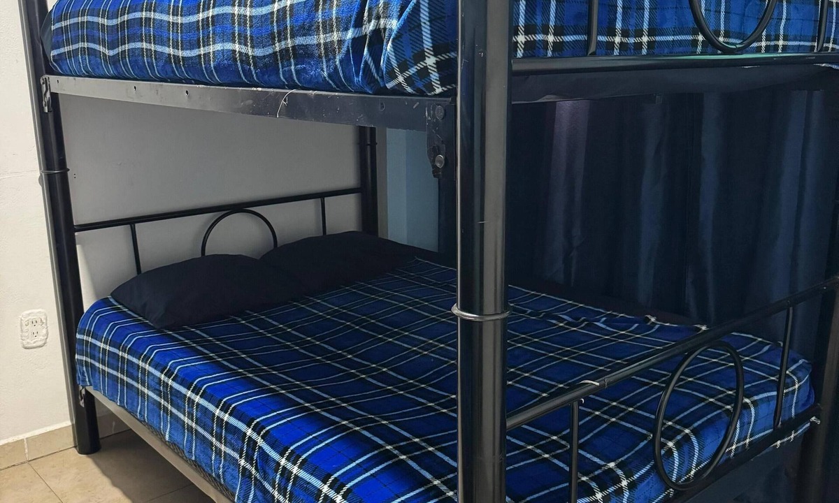 Los Reyes Apartment | 10 minutes from schools, shopping centers, hospital, furnished apartment!