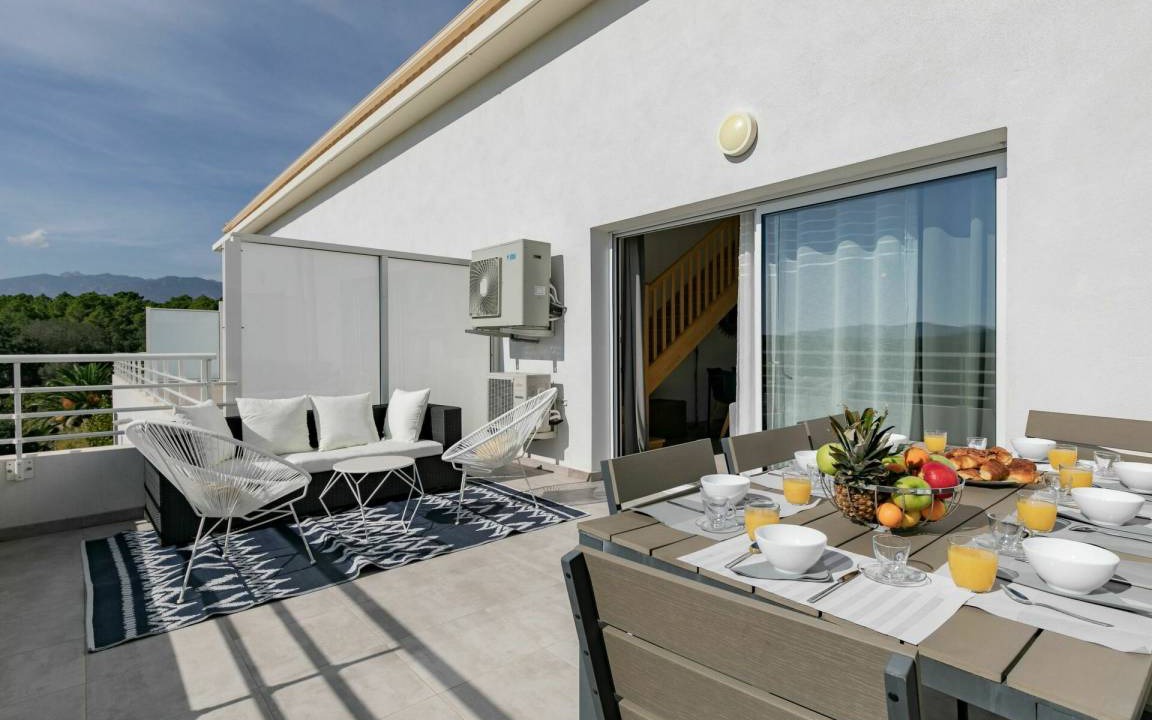 Porto-Vecchio Apartment | 100 m² Apartment ∙ 4 bedrooms ∙ 10 guests