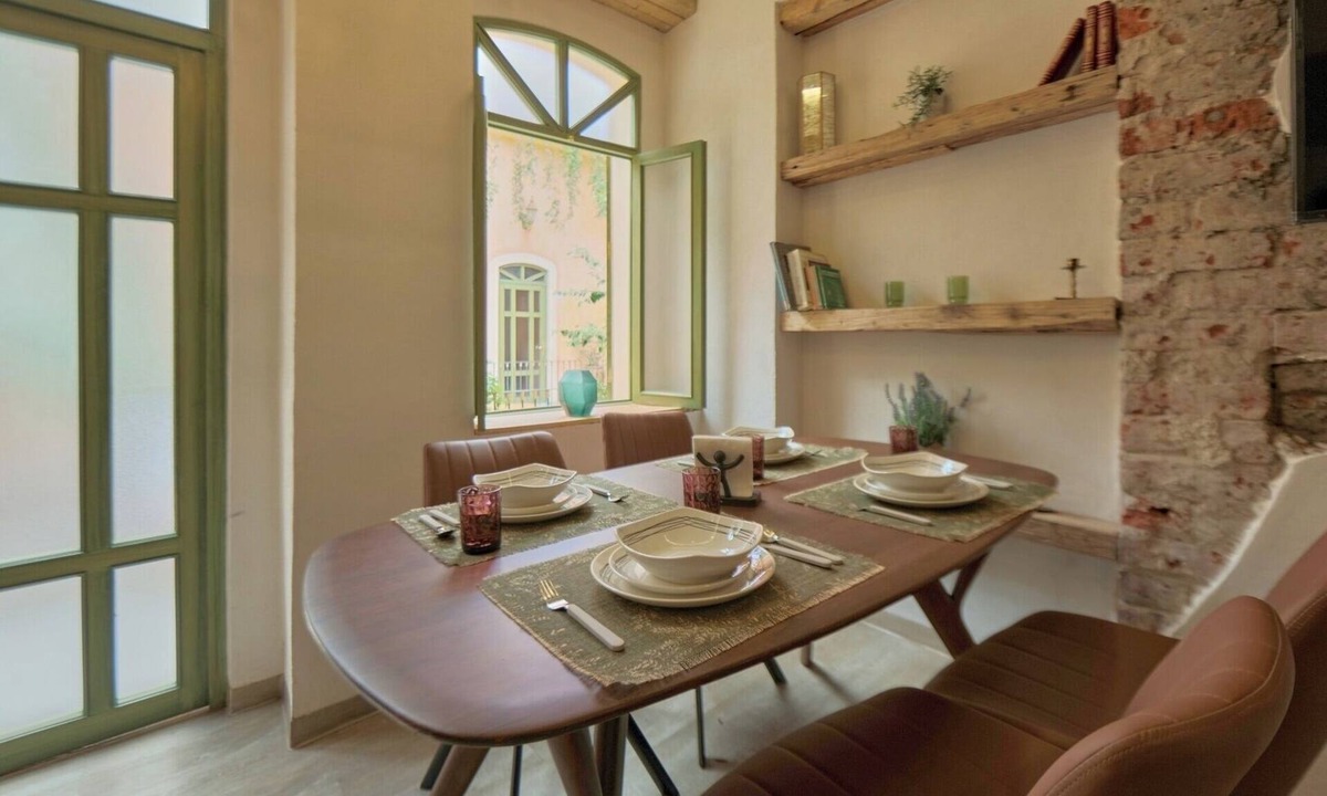 Santa Maria la Ribera Apartment | 1BR Vibrant Italian Style Loft