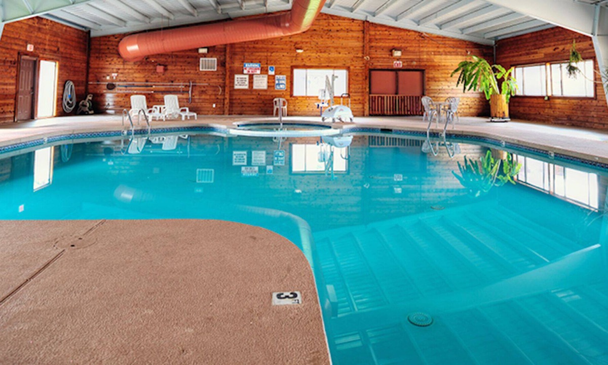 Pinetop Resort | 2 Bedroom Cabin~AZ White Mountains~In Room Fireplace~Resort Amenities!