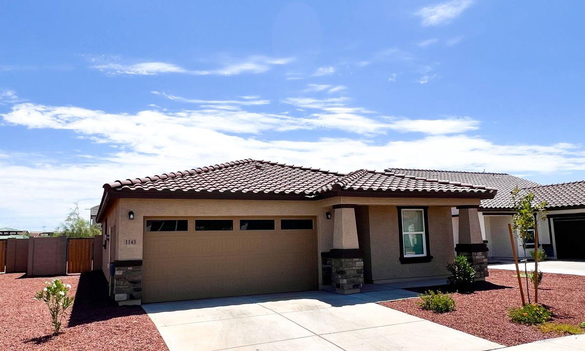 Casa Grande House | 3 bed 2 bath home with all essentials included plus pet friendly!