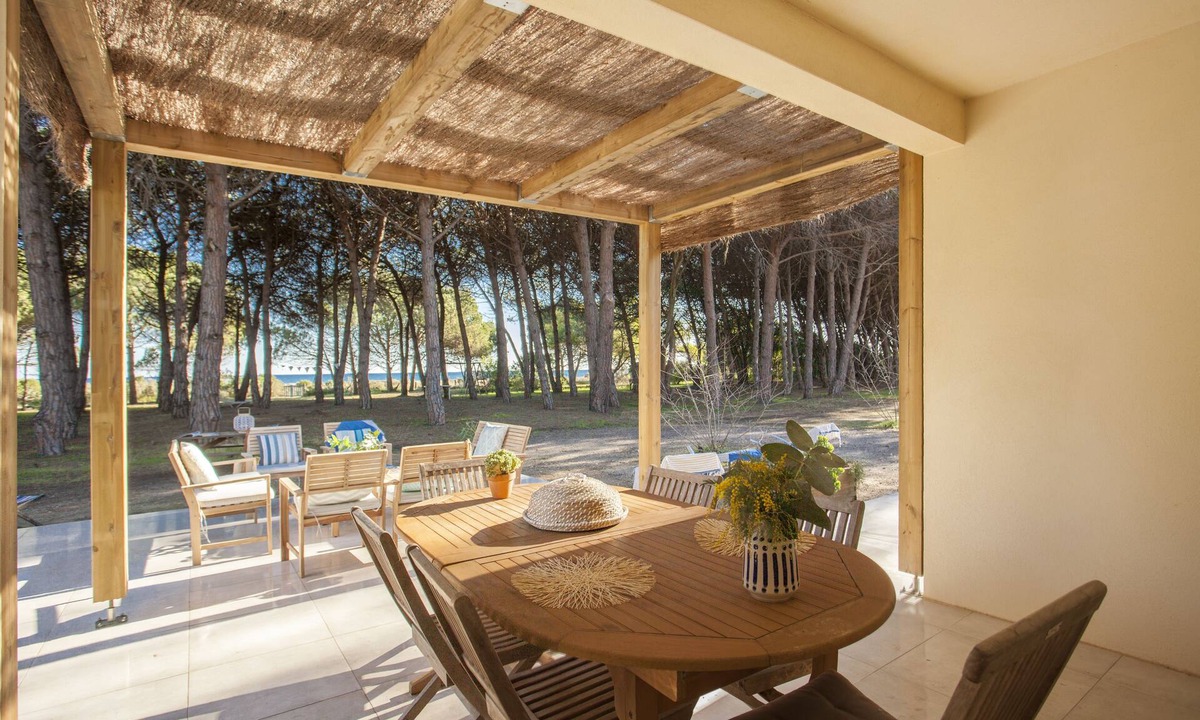 Sorbo-Ocagnano House | 3 bedrooms, 2 bathrooms, 100 m from the beach, direct access