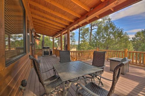 Torreon House | < 4 Mi to Fool Hollow Lake: Cabin w/Tranquil Deck