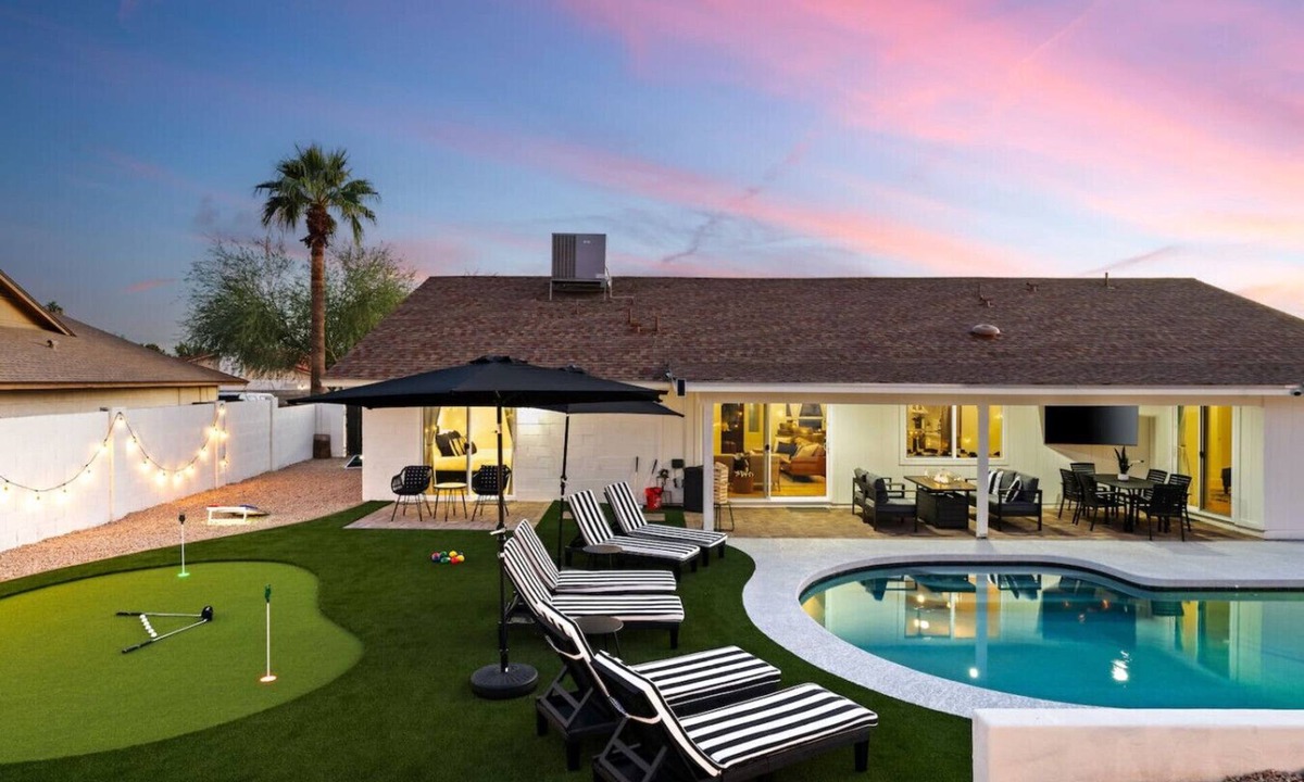 Summit Ridge House | 4BD/3BA Near NEW PV Mall with Heated Pool & Arcade