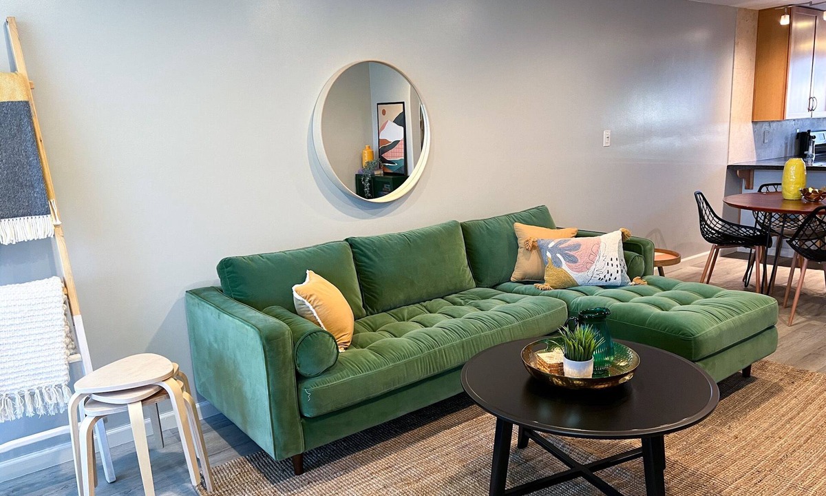 Arts District Condo | 5 Minute Walk to Old Town - Modern Retro Retreat