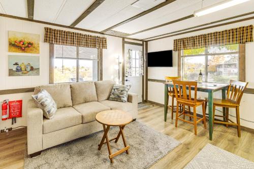Cottonwood-Verde Village House | 6 Mi to Old Town, Panoramic Views: Cottonwood Gem!