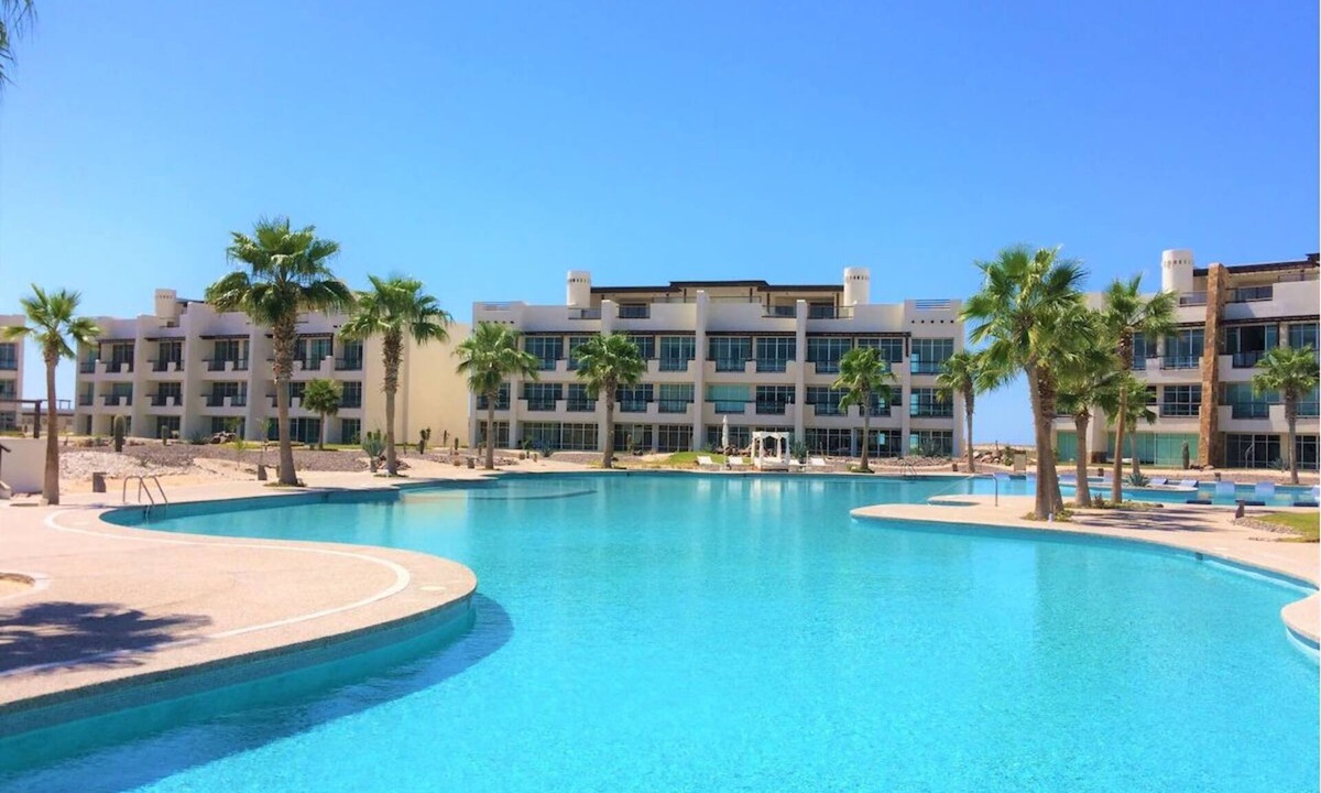 Puerto Penasco Condo | Adams House Tower 13-202