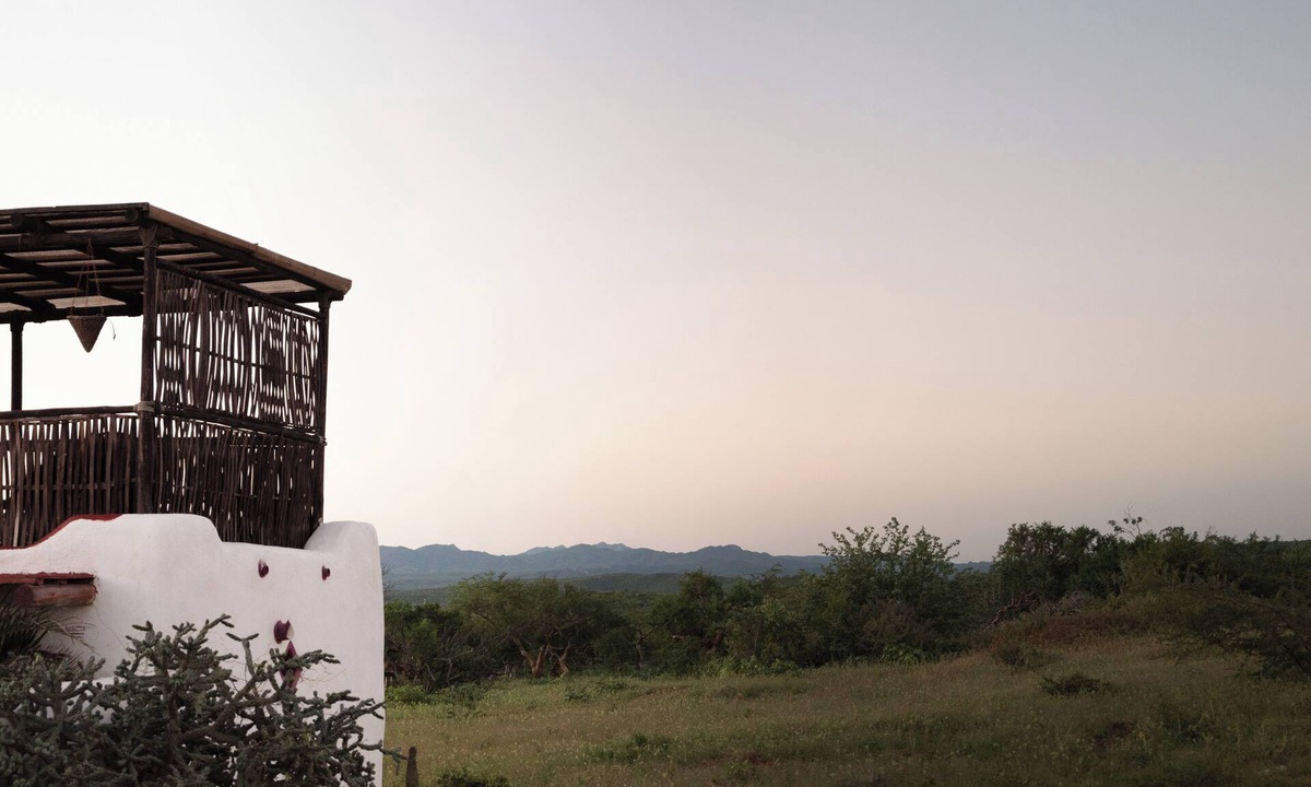 La Ribera House | Adobe Oasis Riverbank