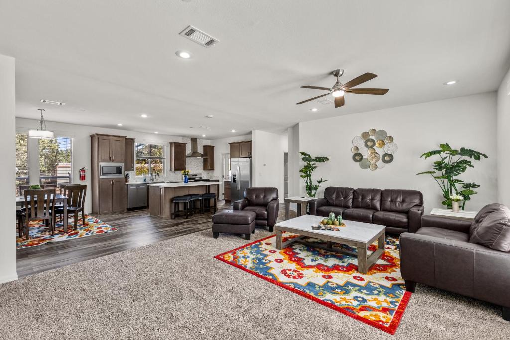 West Sedona House | Andante Trail - Unit A - Red Rock Retreat