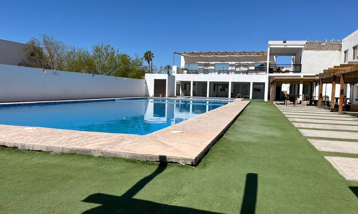 Bahia Kino Apartment | Apartment #11 for 6 people in Bahia de Kino new (half a block from the ocean)