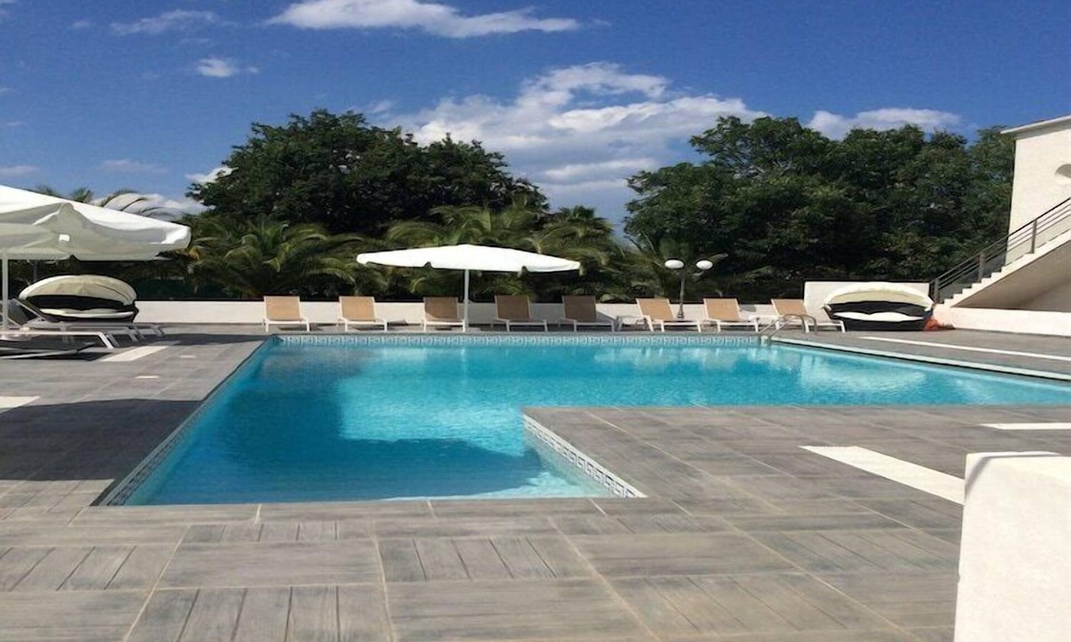 Moriani-Plage Apartment | Apartment in Moriani-Plage by the Beach