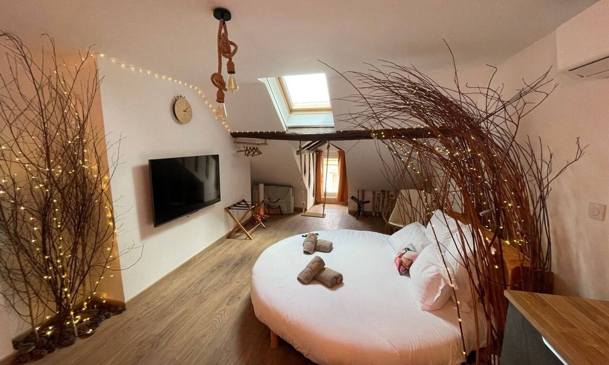 Vierzon Apartment | Apartment Vierzon, studio flat, 2 persons
