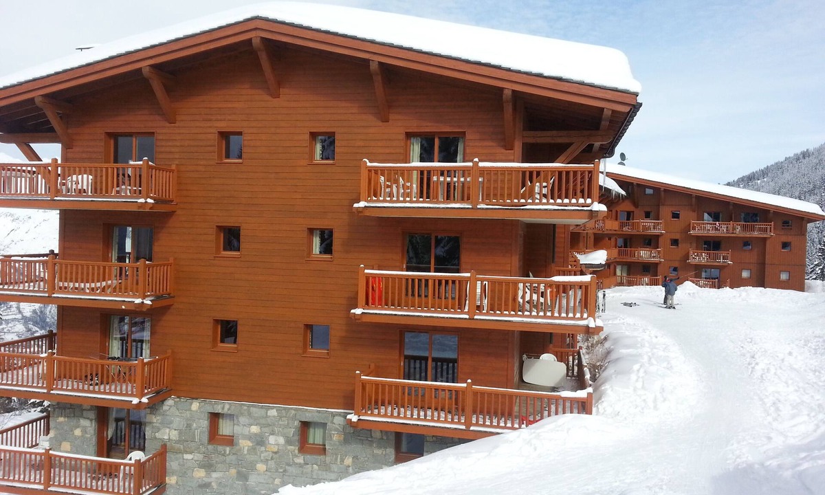 Arc-1800 Apartment | ARC 1800 LE ROSELEND Luminous apartment Skis with feet Swimming pool 3 ch 6P