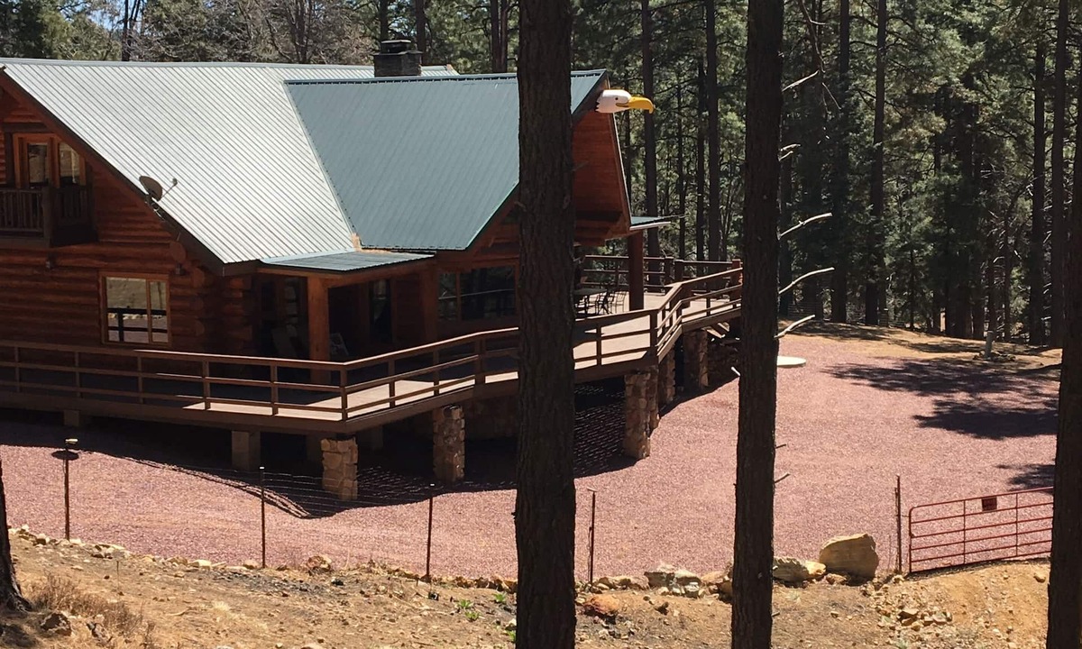 Prescott Cabin | Authentic Log Cabin in the cool pines less than 2 hours from Phoenix.