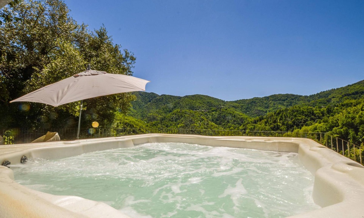 Carcheto-Brustico Apartment | Awesome apartment in CARCHETO BRUSTICO