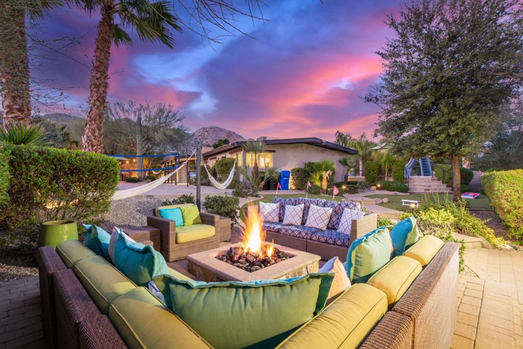 Paradise Valley Village House | Beach House Feel in the Desert Family Mini Resort 2932