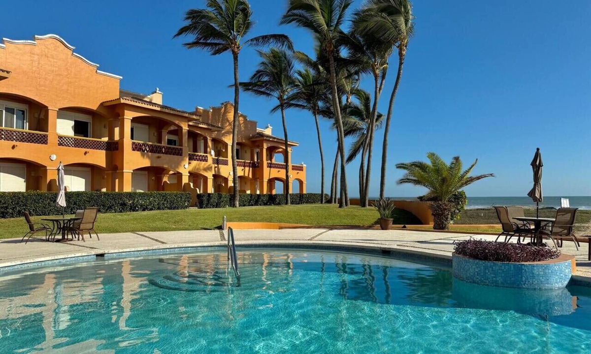 Mazatlan Apartment | Beachfront Apartment with Views in EDM By GPG