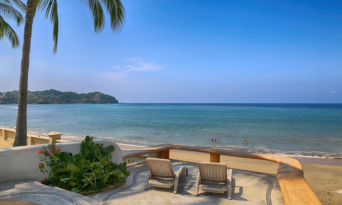 North End House | Beautiful Sayulita Boho Villa- Beachfront Location
