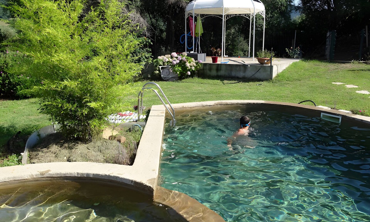 Olmeto Bed & Breakfast | Bed and Breakfast 'Van Gogh - U Pianarellu' with Sea View, Wi-Fi and Air Conditioning