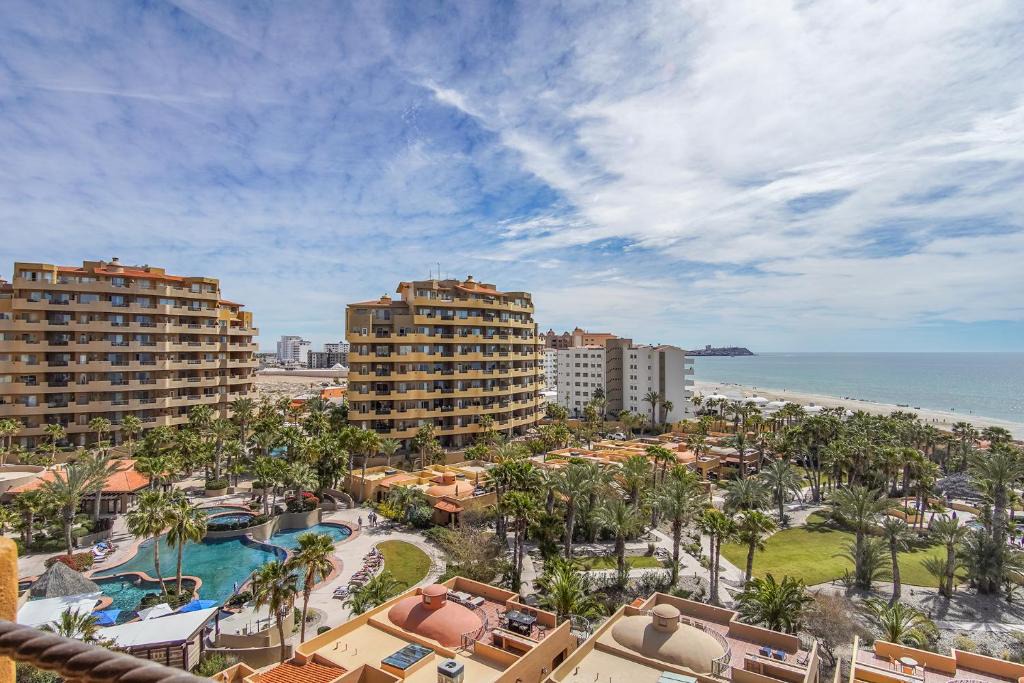 Sandy Beach House | Bella Sirena BE 604 Scenic Luxury Ocean Front Condo