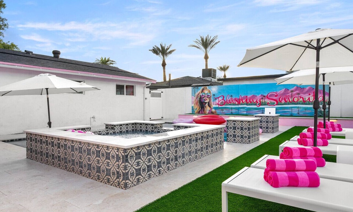 South Scottsdale House | Blushing Señorita 6BR 8Bed Pool82° HotTub102°