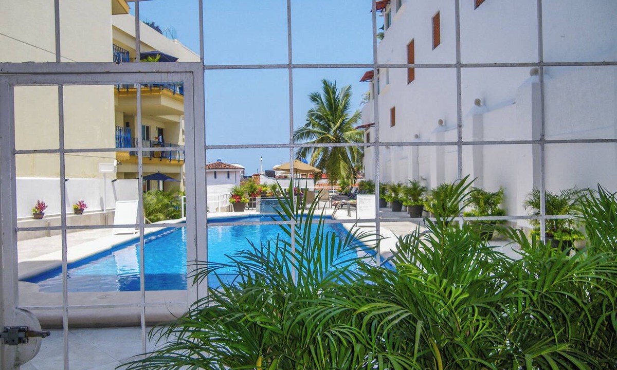 Amapas Condo | Boana Torre Malibu #004 , Pool view, romantic zone