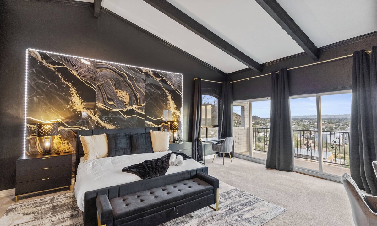North Mountain Villa | Built Into A Mtn - Heated Pool & Lounge