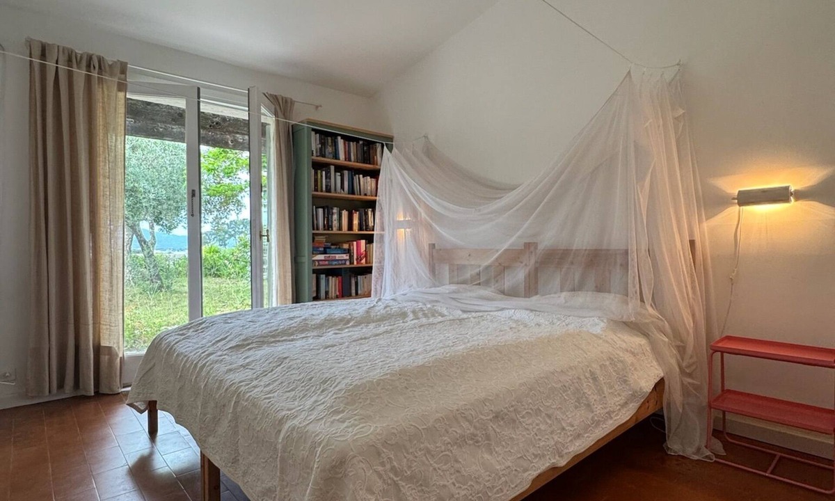 Sainte-Maxime - Saint-Tropez Resort | Bungalow with private beach on the Gulf of St. Tropez
