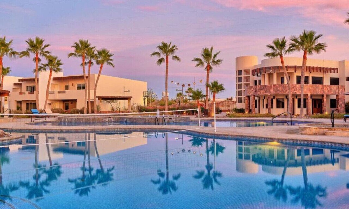 Benito Juarez Condo | Caracoles N 206 · Peaceful Private Community off Fremont