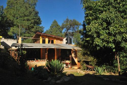 San Cristobal de las Casas Hostel | Casa 4 Estaciones Retreat B&B