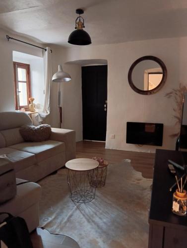 Corbara House | Casa di Baroni Typical village house