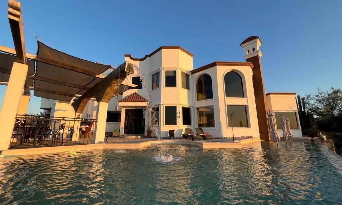 Lomas de Palmira House | Casa Hipocampo – Ocean Views, Pool & Comfort