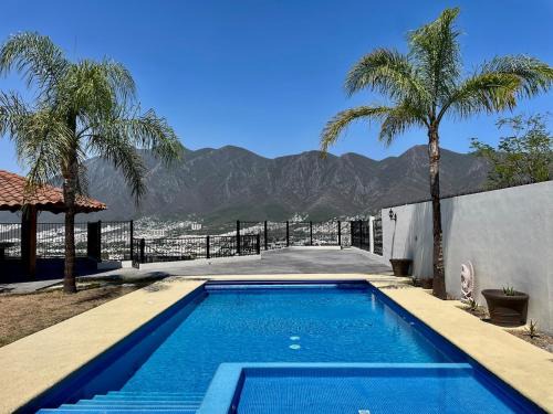 Monterrey Municipality Villa | Casa Las Yucas - Pool - Sleeps 12- Garage