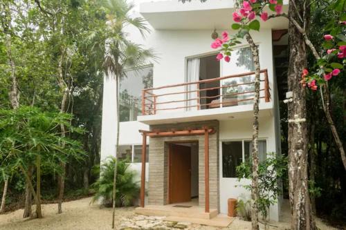 Chemuyil House | Casa Muuch Eco paradise-Cenotes near by
