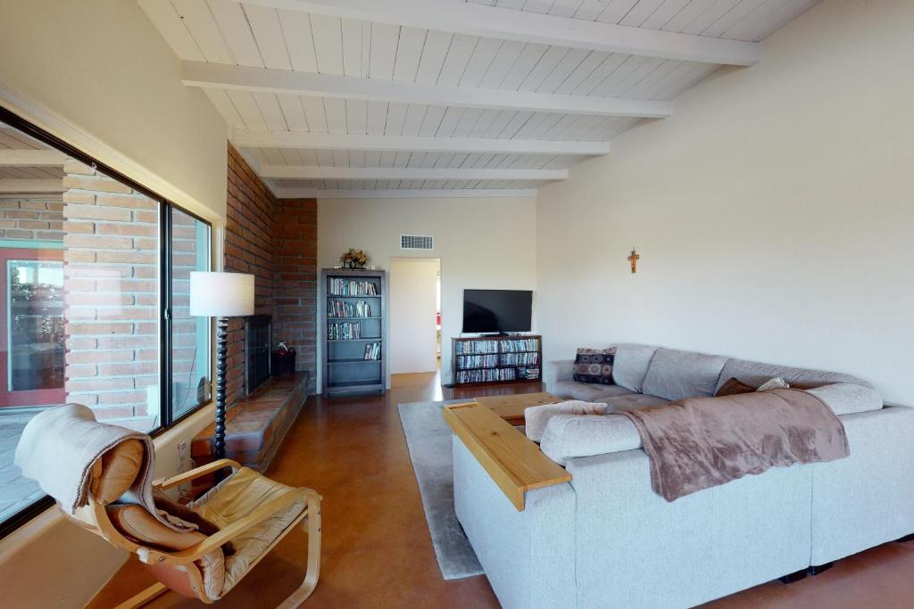 Tucson House | Casa Nuestra