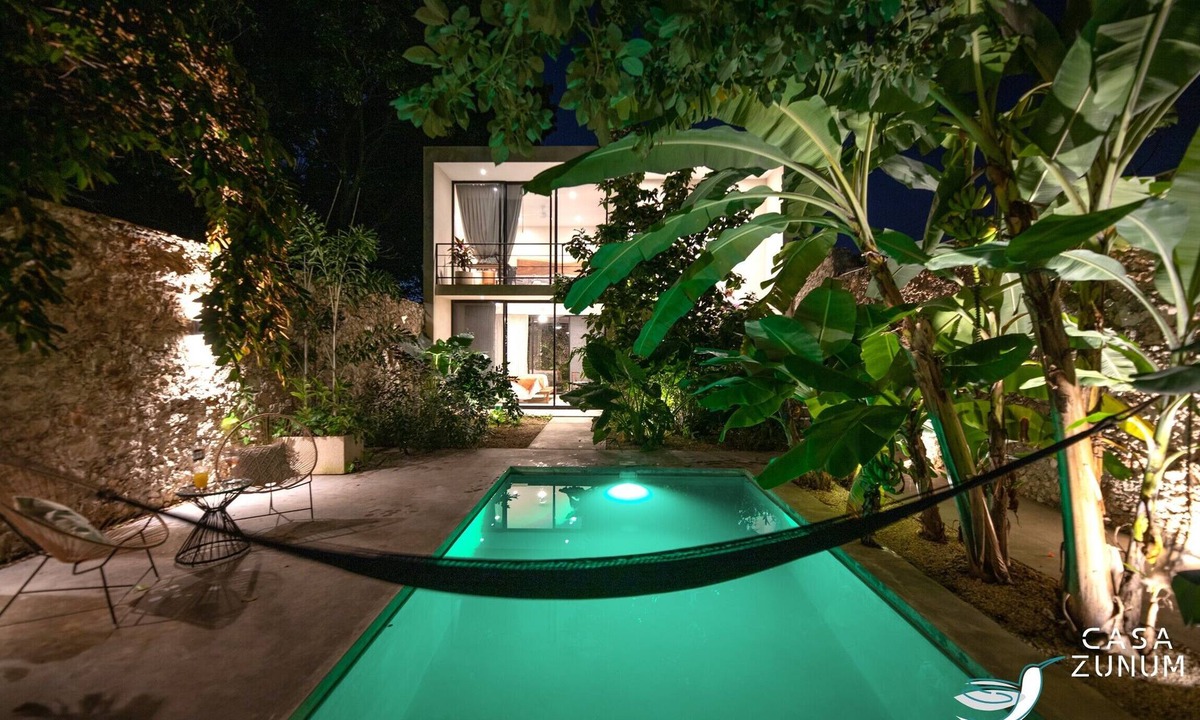 Centro House | Casa Zunum - Centro’s Hidden Luxury Tropical Gem