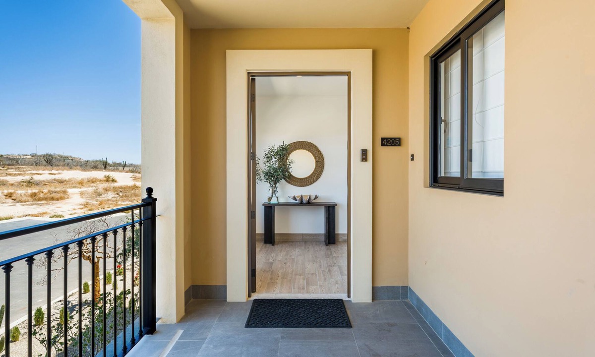 Paraiso Escondido Condo | CCV- NEW and Beautiful 3BR condo w/access to golf!