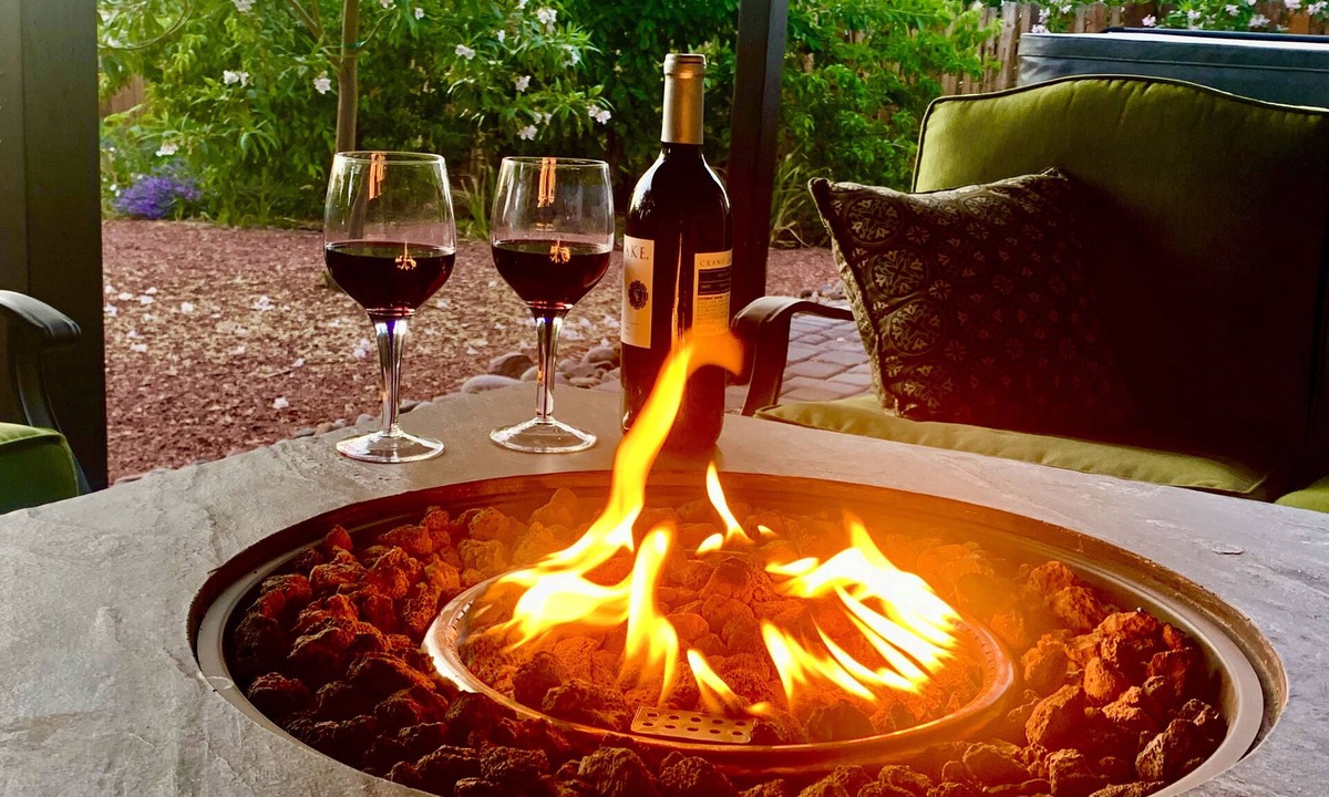 West Sedona House | Centrally located @ heart of Sedona w NEW HotTub, King & 2 Queens, Dog Friendly!
