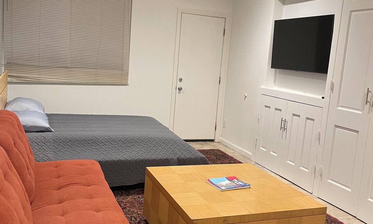 Tijuana Apartment | Centric Suite - 5 min away from sentri-airport