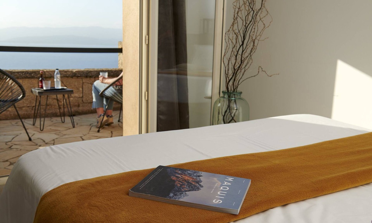 Belvedere-Campomoro Apartment | Chambre Farniente