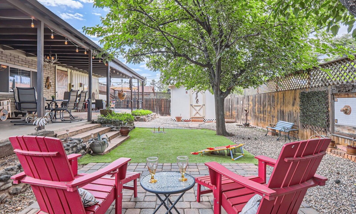 Cottonwood House | Charming 3BR/2BA with Fenced Backyard Oasis
