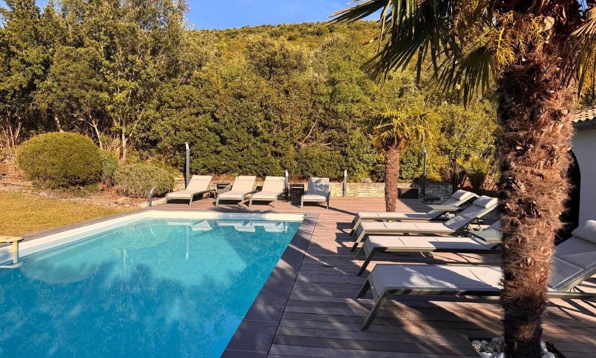 Oletta House | Charming house, 4 bedrooms, heated pool