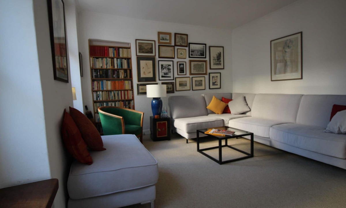 Quartier de la Folie-Mericourt Apartment | Charming Paris Apartment 2 Bedrooms/2 Bathrooms - Walk to Le Marais & Bastille