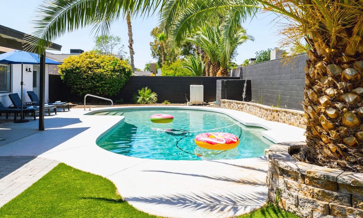 La Paz At Desert Springs House | Close to TPC, Mayo Clinic, Kierland - HEATED Pool, Master Suite, Games