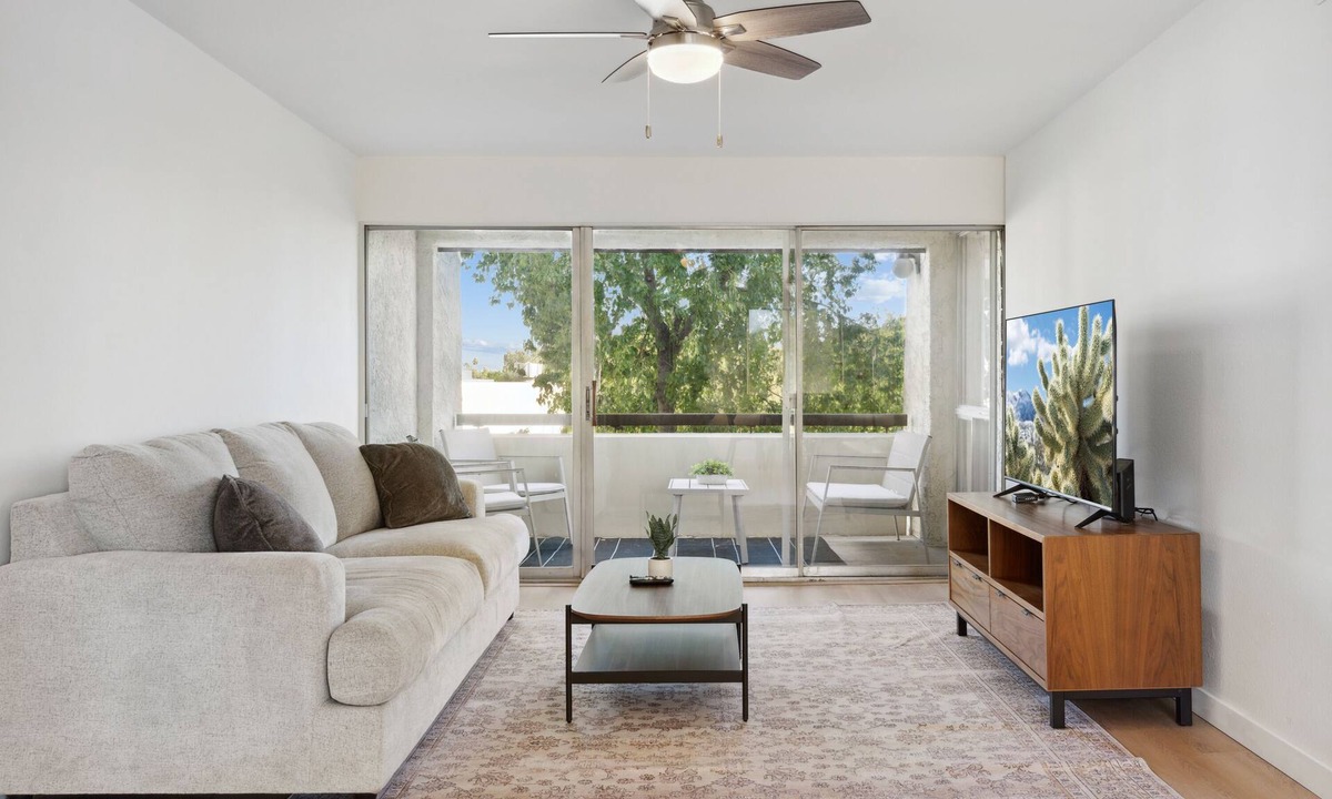 Entertainment District Condo | Condo in Scottsdale