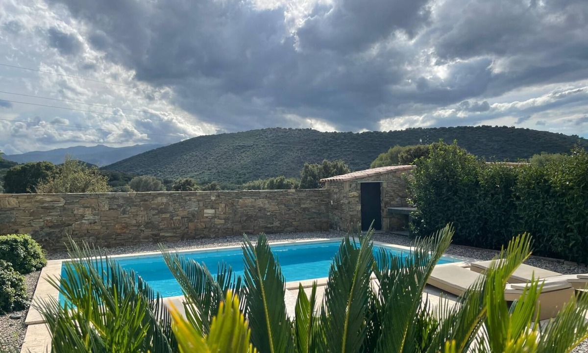 Oletta House | Contemporary villa with private pool 5 min from the beaches
