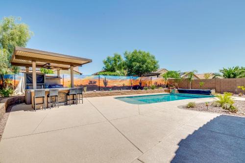 San Tan Valley House | Cookout Ready! San Tan Valley Gem w/Resort Perks