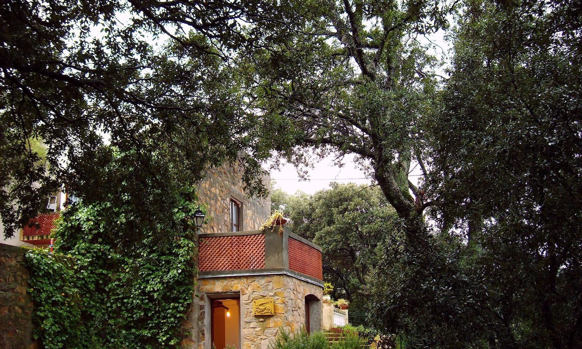 Ajaccio House | Cool under the Corsican sun