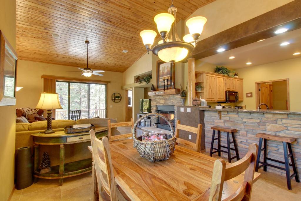 Torreon Villa | Covered Deck: Cozy Show Low Villa in Torreon!